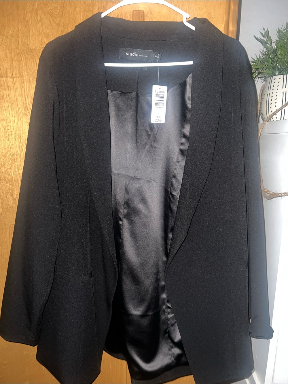Studio Unknown Black Open-Front Women's Blazer